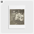 アートポストカード-Untitled (Flora, Elizabeth, Howard & Kitty in Lake George field) - アルフレッド スティーグリッツ Postcard.