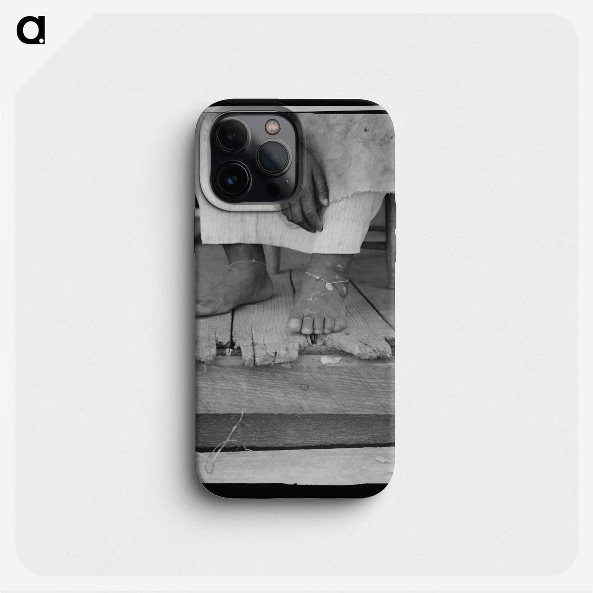 2-8_Dorothea-Lange_phone