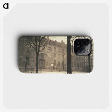 2-8_Eugene-Atget_phone