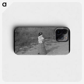 2-8_Marion-Post-Wolcott_phone