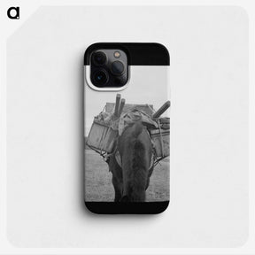 2-96_Dorothea-Lange_phone