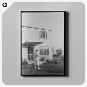 2-9_Marion-Post-Wolcott_canvas