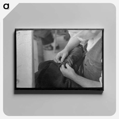 アートパネル-Tailor Cutting Cloth
 - ラッセル リー Canvas.