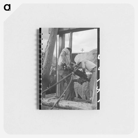 アートメモ帳-Miners' Power Drill Contest
 - ラッセル リー Memo.