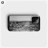 Pea field during harvest on Sinclair Ranch, near Calipatria, Imperial Valley, California - ドロテア ラング Phone Case.