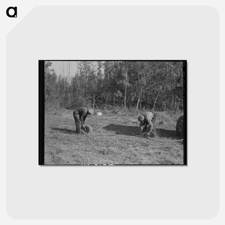 アートポストカード-Threshing Hands
 - ラッセル リー Postcard.