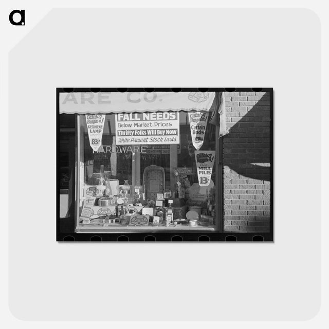 アートポストカード-Hardware Store Window, Crosby
 - ラッセル リー Postcard.