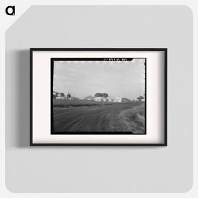アートポスター-Untitled photo, possibly related to: View of Resettlement Administration's part-time farms. Glendale, Arizona - ドロテア ラング Poster.