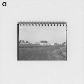アートメモ帳-Untitled photo, possibly related to: View of Resettlement Administration's part-time farms. Glendale, Arizona - ドロテア ラング Memo.