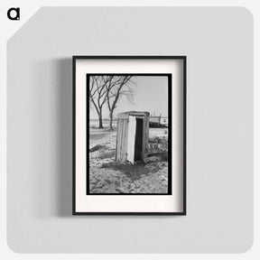 アートポスター-Outhouse in Shantytown
 - ラッセル リー Poster.