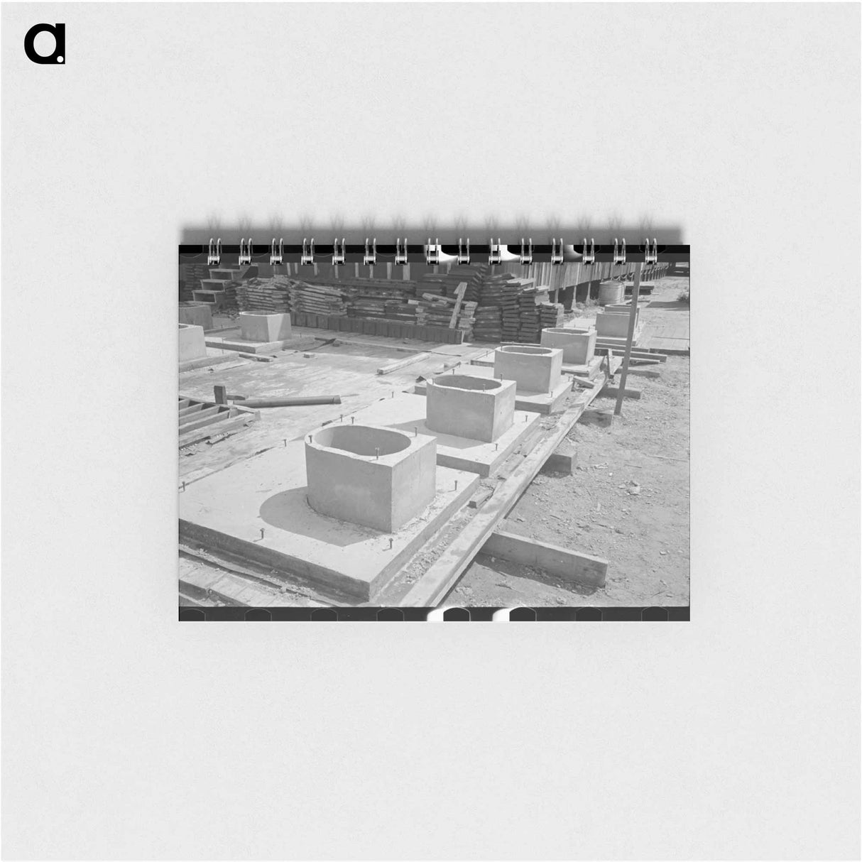 アートメモ帳-Precast Privy Base
 - ラッセル リー Memo.