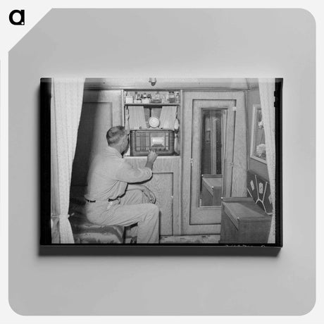 アートパネル-Construction Worker's Trailer Home
 - ラッセル リー Canvas.