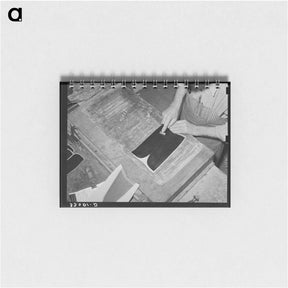 アートメモ帳-Sharecropper's Wife Cutting Fatback
 - ラッセル リー Memo.