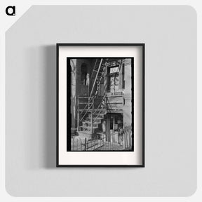 アートポスター-Entrance to Apartment, Eighteenth and L Streets
 - ラッセル リー Poster.