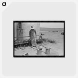 アートポストカード-Gasoline for Tractors
 - ラッセル リー Postcard.