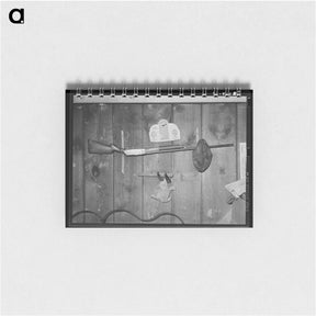 アートメモ帳-Rifle Above Bed
 - ラッセル リー Memo.