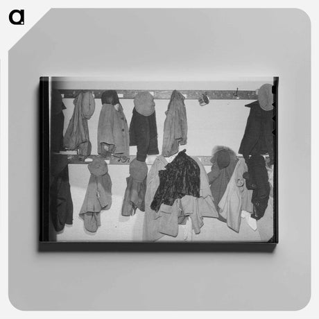 アートパネル-Cloakroom in Rural School
 - ラッセル リー Canvas.