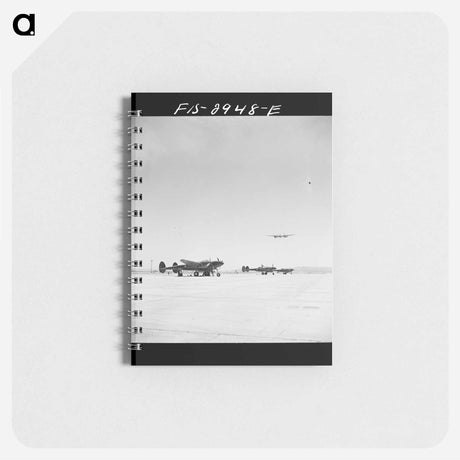 アートメモ帳-Buzzing the Field
 - ラッセル リー Memo.