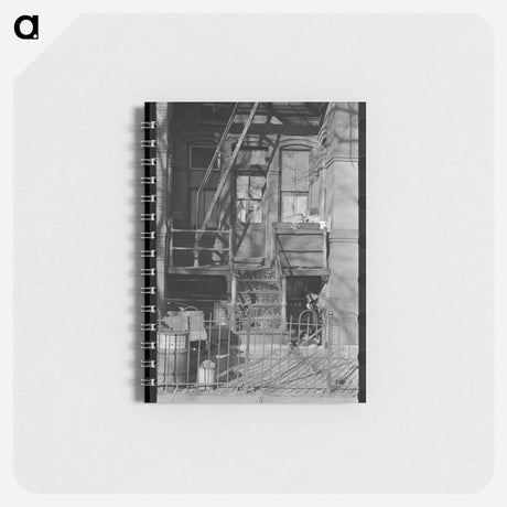 アートメモ帳-Entrance to Apartment, Eighteenth and L Streets
 - ラッセル リー Memo.