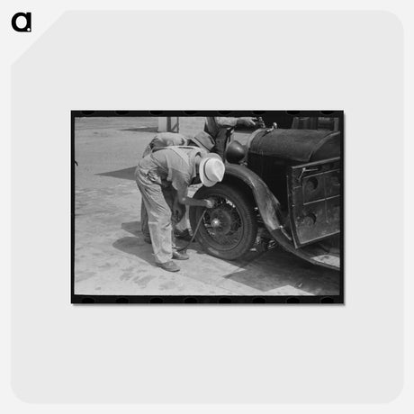 アートポストカード-Migrants Checking Tires
 - ラッセル リー Postcard.
