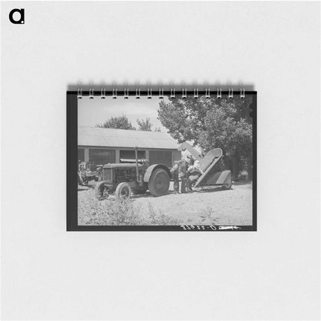 アートメモ帳-Corn Machinery Cooperative
 - ラッセル リー Memo.