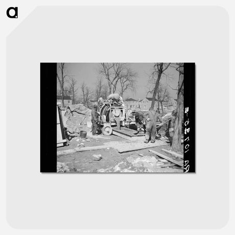 アートポストカード-Mixing Concrete at Greendale
 - ラッセル リー Postcard.