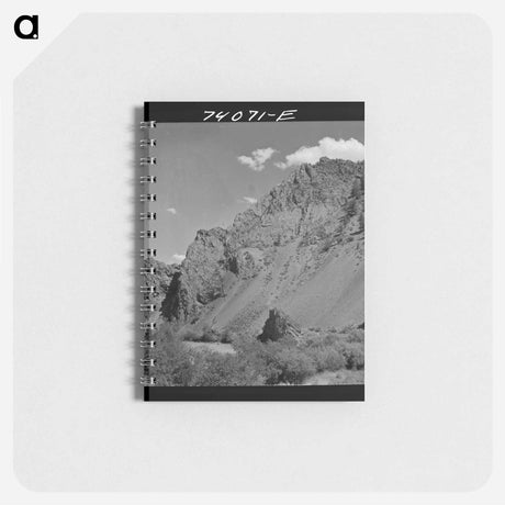 アートメモ帳-Salmon River Valley
 - ラッセル リー Memo.