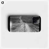 3-10_Dorothea-Lange_phone