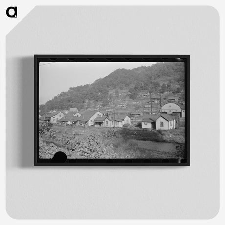 3-10_Marion-Post-Wolcott_blk-crop