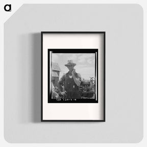 アートポスター-Former tenant farmer on a large cotton farm now a tractor driver for one dollar a day on same farm. Bell County, Texas. Sourced from the Library of Congress. - ドロテア ラング Poster.