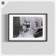 アートポスター-Nurse with Patient at Tent Hospital, Auteuil Race Track
 - 国立医学図書館 Poster.