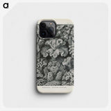 3-24_Ernst-Haeckel_phone