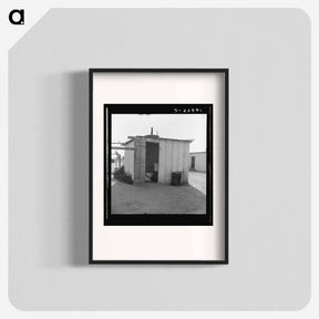 アートポスター-Toilet for ten cabins, men, women, and children - ドロテア ラング Poster.