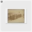 アートポストカード-Groupe à l'Embarcadère des "Bateaux-mouche"
 - ウジェーヌ アジェ Postcard.