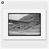 3-29_Marion-Post-Wolcott_picture