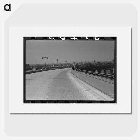 3-33_Marion-Post-Wolcott_picture