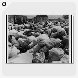 3-37_Dorothea-Lange_picture-crop