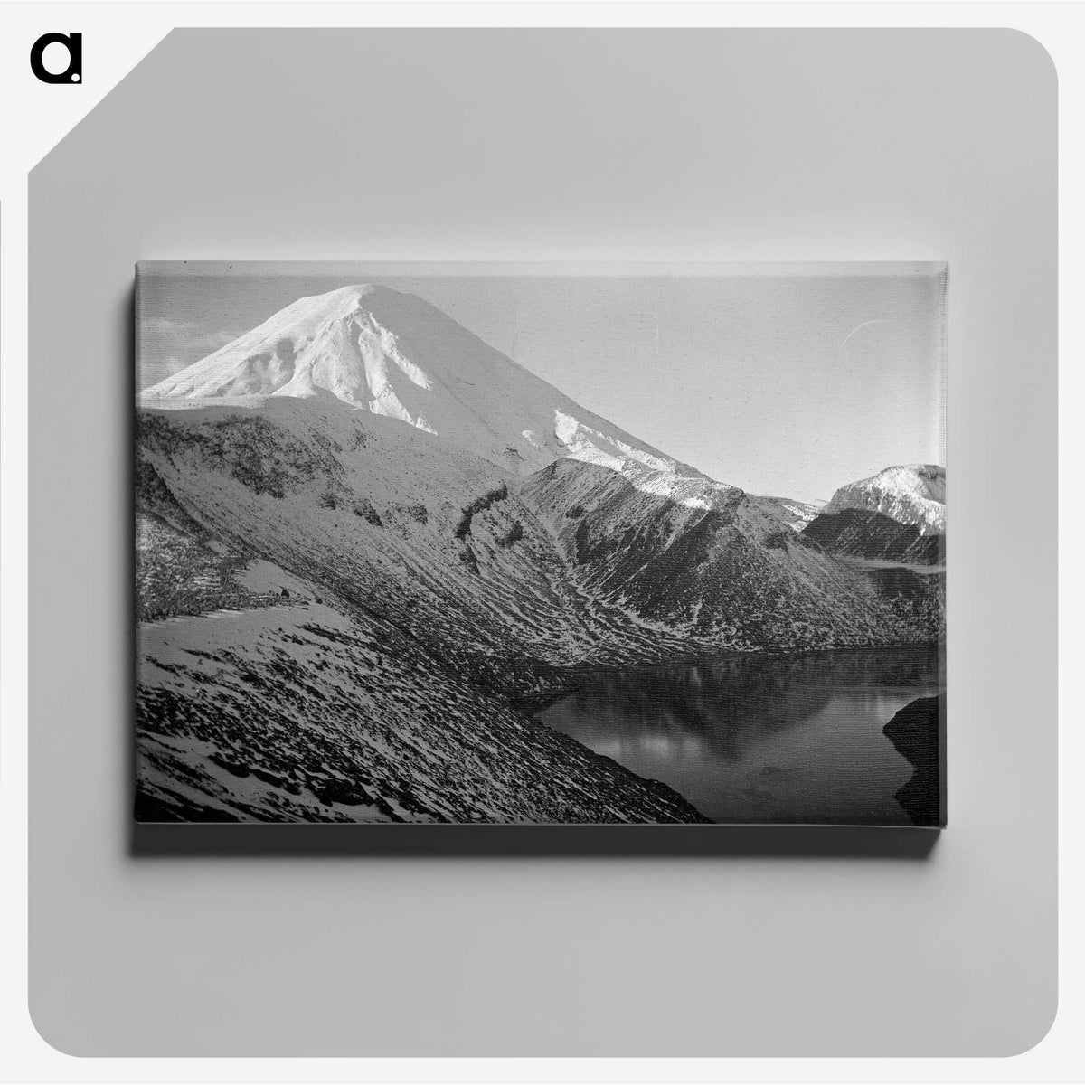 3-3_Leslie-Adkin_canvas