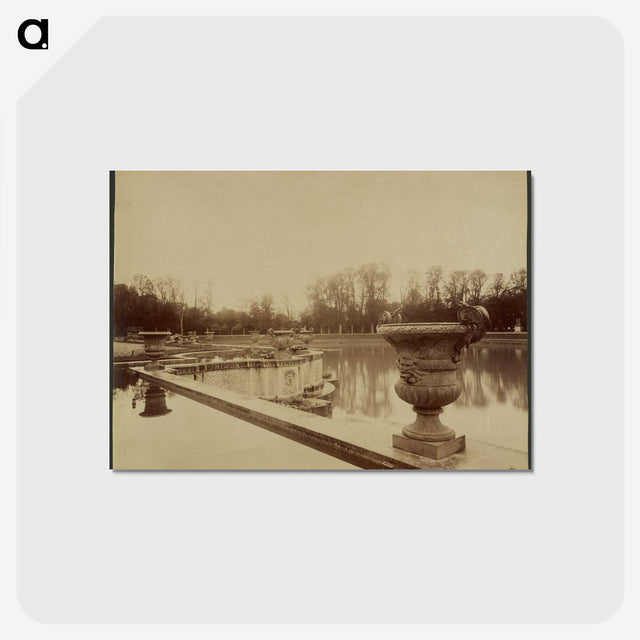 3-47_Eugene-Atget_postcard