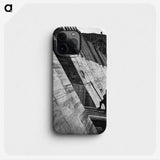 3-5_Leslie-Adkin_phone