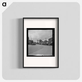 アートポスター-Pittsboro, North Carolina. On U.S. 15. Saturday afternoon. Sourced from the Library of Congress. - ドロテア ラング Poster.
