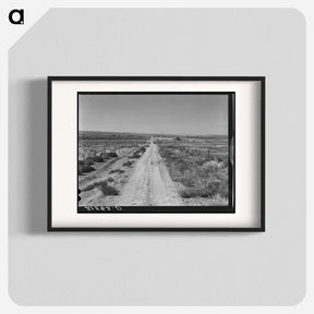 アートポスター-Section of lone road approaching the Schroeder place - ドロテア ラング Poster.