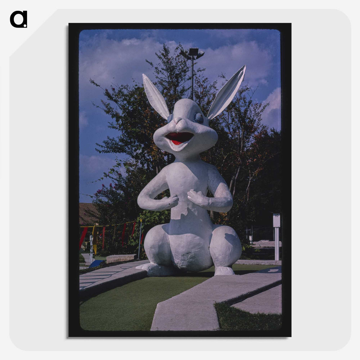 3-90_John-Margolies_picture-crop