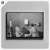 アートパネル-Pneumothorax Treatment
 - ラッセル リー Canvas.