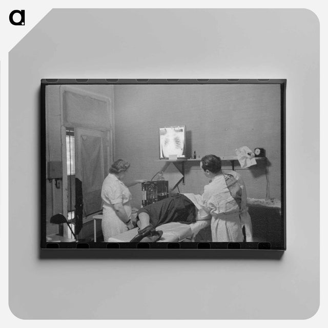 アートパネル-Pneumothorax Treatment
 - ラッセル リー Canvas.