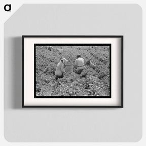 アートポスター-Pea Field Labor
 - ラッセル リー Poster.