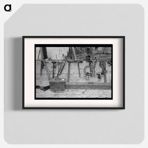 アートポスター-Oil Field Tools
 - ラッセル リー Poster.
