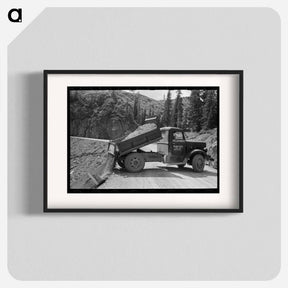 アートポスター-Gravel Unloading, Ouray County
 - ラッセル リー Poster.