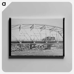 アートパネル-Mays Avenue Camp Under the Bridge
 - ラッセル リー Canvas.
