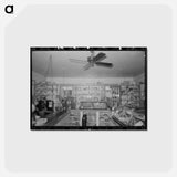 アートポストカード-Pilottown General Store Interior
 - ラッセル リー Postcard.